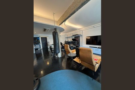 Apartamento à venda com 80m², 1 quarto e sem vaga Apartamento à venda com 80m², 1 quarto e sem vagaSala