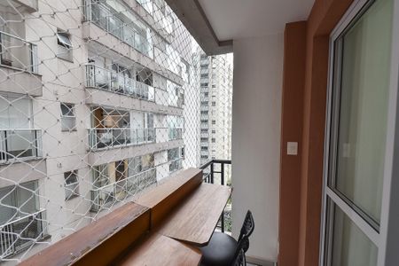 Apartamento à venda com 37m², 2 quartos e sem vaga Apartamento à venda com 37m², 2 quartos e sem vagaVaranda