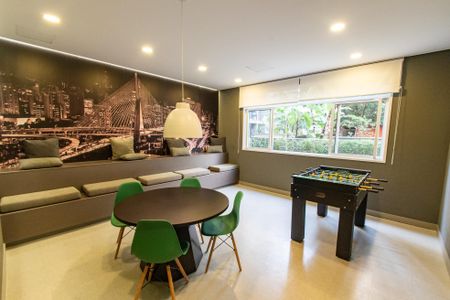 Apartamento à venda com 37m², 2 quartos e sem vaga Apartamento à venda com 37m², 2 quartos e sem vagaSala de jogos