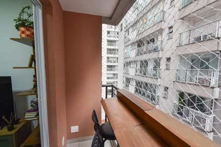 Apartamento à venda com 37m², 2 quartos e sem vaga Apartamento à venda com 37m², 2 quartos e sem vagaVaranda