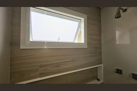 Apartamento à venda com 113m², 3 quartos e 2 vagas Apartamento à venda com 113m², 3 quartos e 2 vagasBanheiro da Suíte