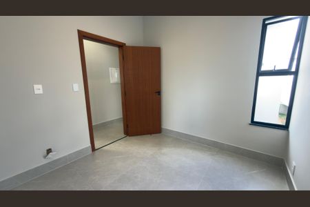 Casa à venda com 219m², 3 quartos e 2 vagas