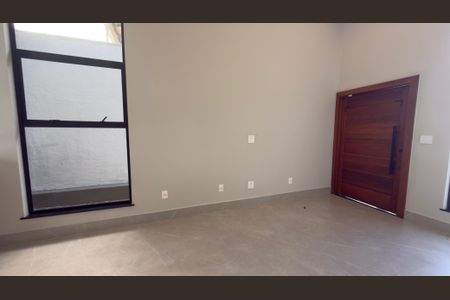 Casa à venda com 3 quartos, 219m² em Lundcéia, Lagoa Santa