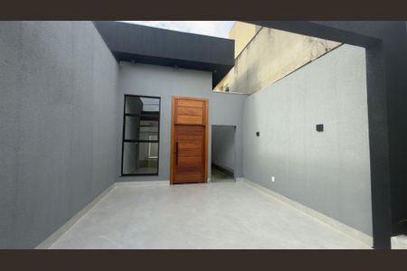 Casa à venda com 3 quartos, 219m² em Lundcéia, Lagoa Santa