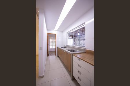 Casa de condomínio para alugar com 110m², 3 quartos e 2 vagasCozinha