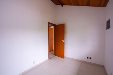 Casa de condomínio para alugar com 110m², 3 quartos e 2 vagasQuarto 1