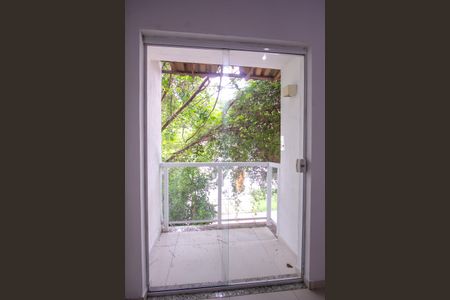 Casa de condomínio para alugar com 110m², 3 quartos e 2 vagasVaranda da Suíte