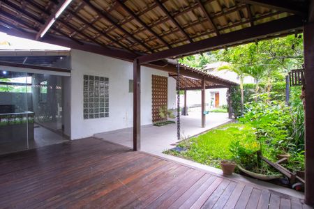 Casa de condomínio para alugar com 110m², 3 quartos e 2 vagasQuintal