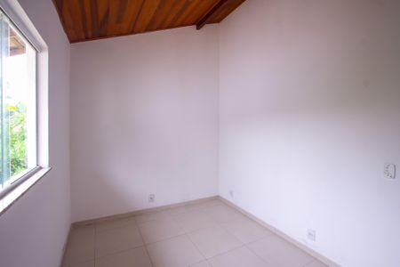 Casa de condomínio para alugar com 110m², 3 quartos e 2 vagasQuarto 1