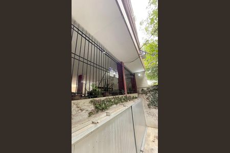 Apartamento para alugar com 111m², 3 quartos e 1 vagaPlaquinha