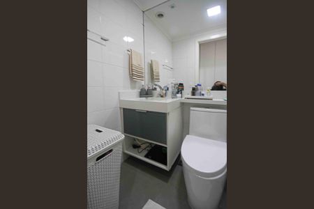 Apartamento à venda com 54m², 2 quartos e 1 vagaBanheiro da Suíte