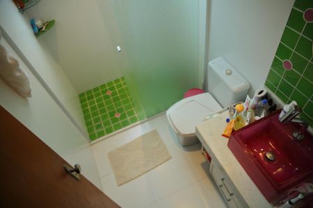 Casa para alugar com 350m², 3 quartos e 3 vagasBanheiro  Suíte 2 