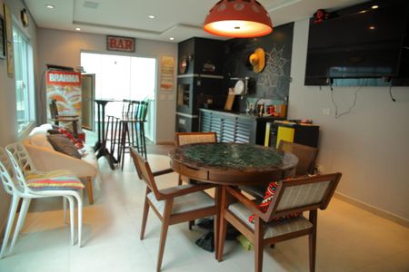 Casa para alugar com 350m², 3 quartos e 3 vagasÁrea de convivência/Churrasco 