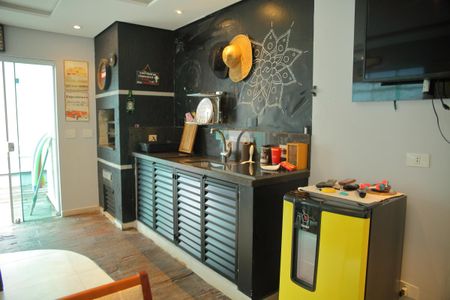 Casa para alugar com 350m², 3 quartos e 3 vagasÁrea de convivência/Churrasco 