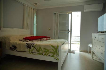 Casa para alugar com 350m², 3 quartos e 3 vagasSuite 1 