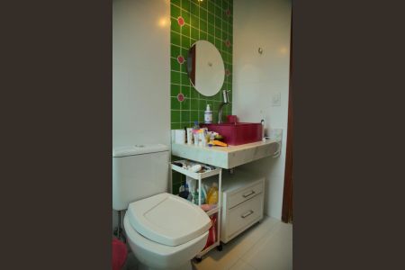 Casa para alugar com 350m², 3 quartos e 3 vagasBanheiro  Suíte 2 