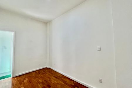 Apartamento à venda com 32m², 1 quarto e sem vagaSala 