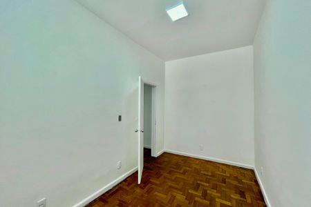 Apartamento à venda com 32m², 1 quarto e sem vagaQuarto 