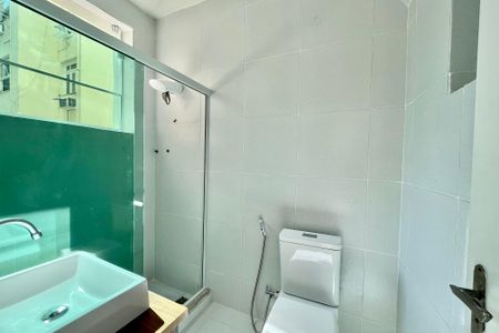 Apartamento à venda com 32m², 1 quarto e sem vagaBanheiro 