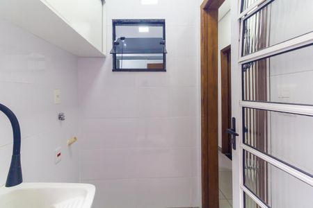 Casa de condomínio para alugar com 52m², 2 quartos e 1 vagaÁrea de Serviço