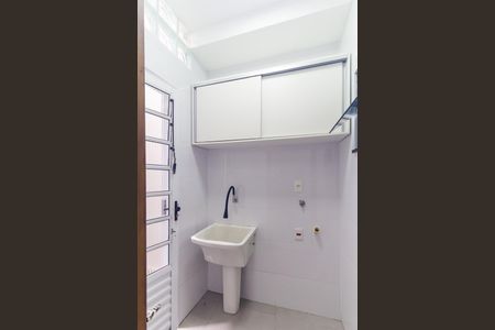 Casa de condomínio para alugar com 52m², 2 quartos e 1 vagaÁrea de Serviço