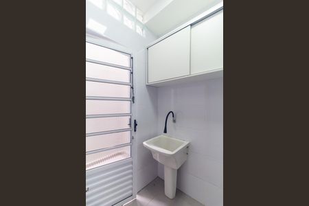 Casa de condomínio para alugar com 52m², 2 quartos e 1 vagaÁrea de Serviço