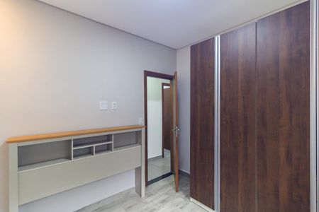 Casa de condomínio para alugar com 52m², 2 quartos e 1 vagaQuarto 1