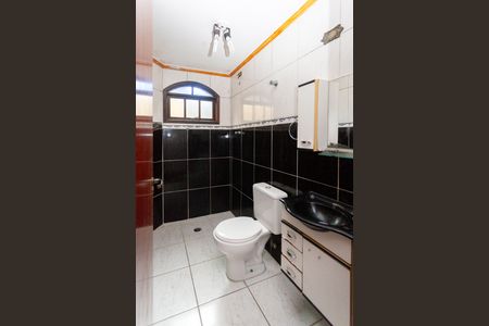 Casa para alugar com 150m², 3 quartos e 2 vagasBanheiro