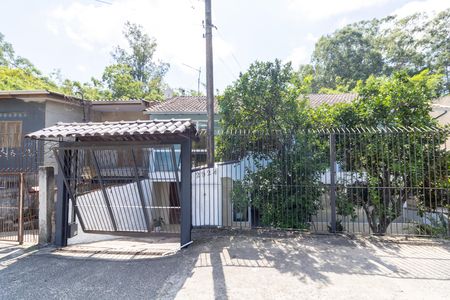 Fachada de casa à venda com 4 quartos, 213m² em Aberta dos Morros, Porto Alegre