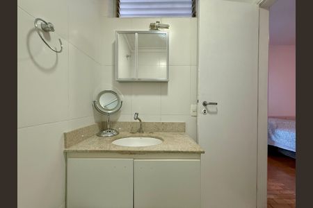 Apartamento para alugar com 167m², 4 quartos e 2 vagasBanheiro Suíte