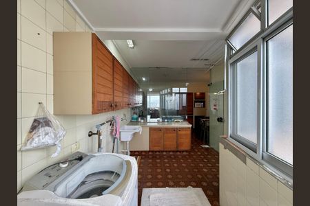 Apartamento para alugar com 167m², 4 quartos e 2 vagasÁrea de Serviço