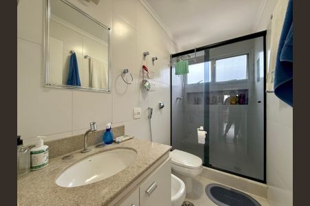 Apartamento para alugar com 167m², 4 quartos e 2 vagasBanheiro Social 