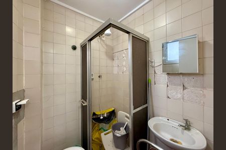 Apartamento para alugar com 167m², 4 quartos e 2 vagasBanheiro de Serviço