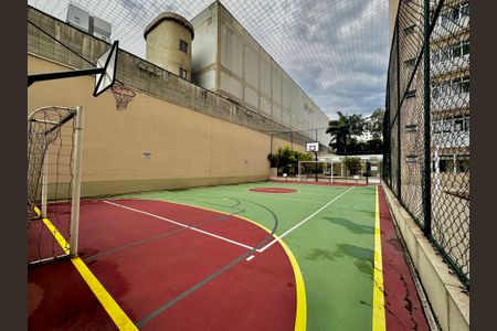 Apartamento para alugar com 167m², 4 quartos e 2 vagasQuadra 