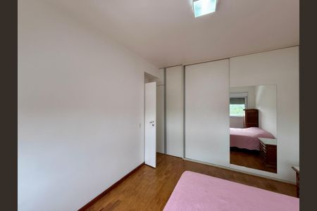 Apartamento para alugar com 167m², 4 quartos e 2 vagasQuarto 3