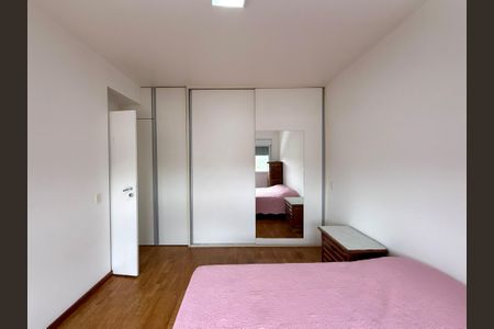 Apartamento para alugar com 167m², 4 quartos e 2 vagasQuarto 3