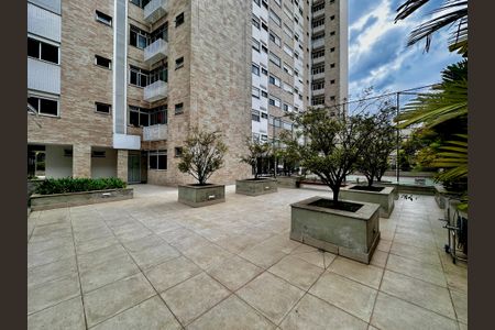 Apartamento para alugar com 167m², 4 quartos e 2 vagasÁrea comum