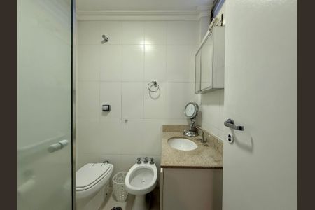 Apartamento para alugar com 167m², 4 quartos e 2 vagasBanheiro Suíte