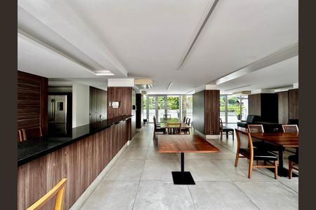 Apartamento para alugar com 167m², 4 quartos e 2 vagasSalão de Festas 