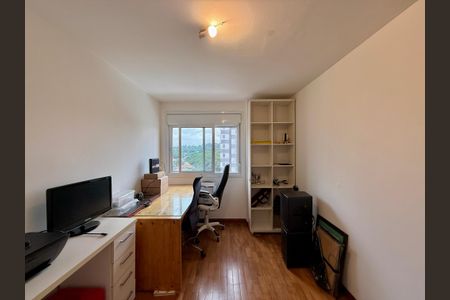 Apartamento para alugar com 167m², 4 quartos e 2 vagasQuarto 4