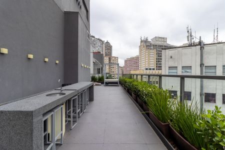 Apartamento à venda com 20m², 1 quarto e sem vagaÁrea externa