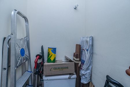 Apartamento à venda com 63m², 2 quartos e 1 vagalavabo_3