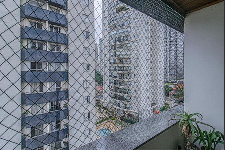 Apartamento à venda com 63m², 2 quartos e 1 vagasacada_2