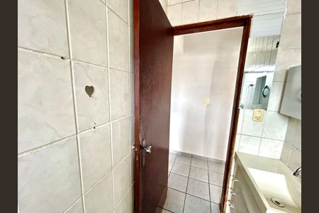 Apartamento para alugar com 81m², 2 quartos e 1 vagaBanheiro 