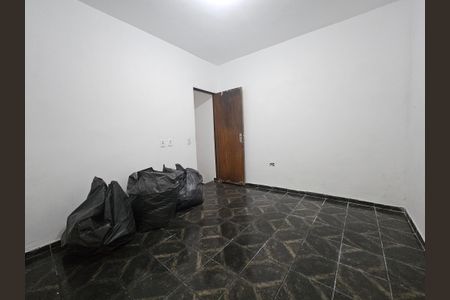 Quarto 2 de casa para alugar com 3 quartos, 120m² em Parque Santo Antônio, São Paulo
