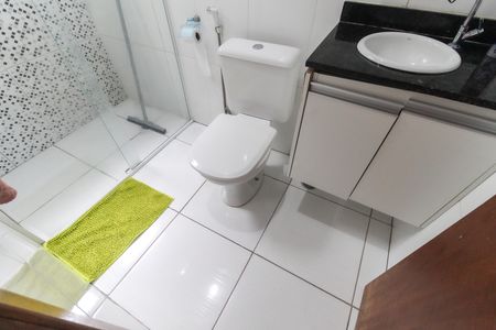 Casa de condomínio à venda com 64m², 2 quartos e 1 vagaBanheiro