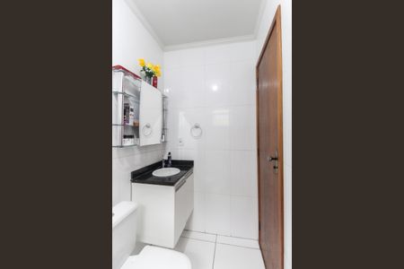 Casa de condomínio à venda com 64m², 2 quartos e 1 vagaBanheiro