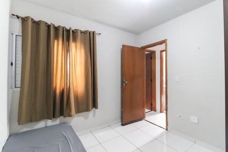 Quarto 1 de casa de condomínio para alugar com 2 quartos, 64m² em Itaquera, São Paulo