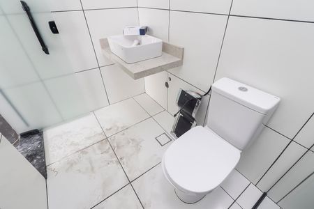 Casa à venda com 130m², 3 quartos e 4 vagasBanheiro da Suíte 3