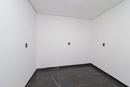 Casa à venda com 130m², 3 quartos e 4 vagasQuarto 1 - Suíte